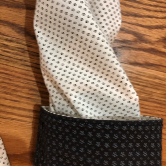 7 Diamonds Printed Button Up - Picture 3 of 3